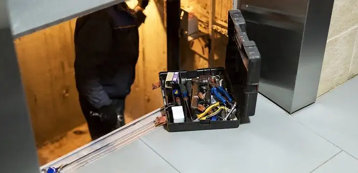 Dlaczego systematyczne serwisowanie wind jest niezwykle istotne?